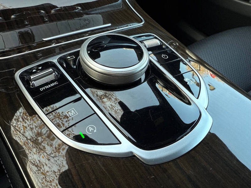 2019 Mercedes-Benz GLC GLC 300 4MATIC