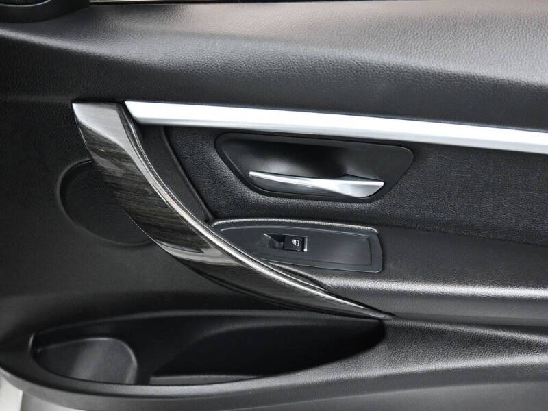 2018 BMW 3 Series 330e iPerformance