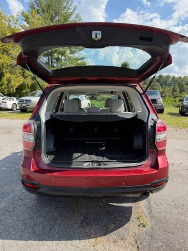 2016 Subaru Forester 2.5i