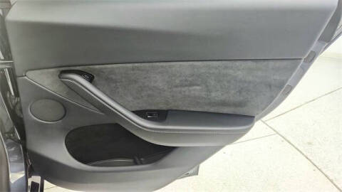 2024 Tesla Model Y Performance