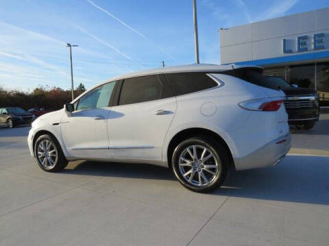 2023 Buick Enclave Premium