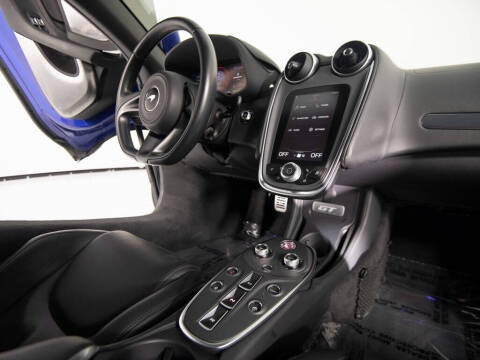 2020 McLaren GT