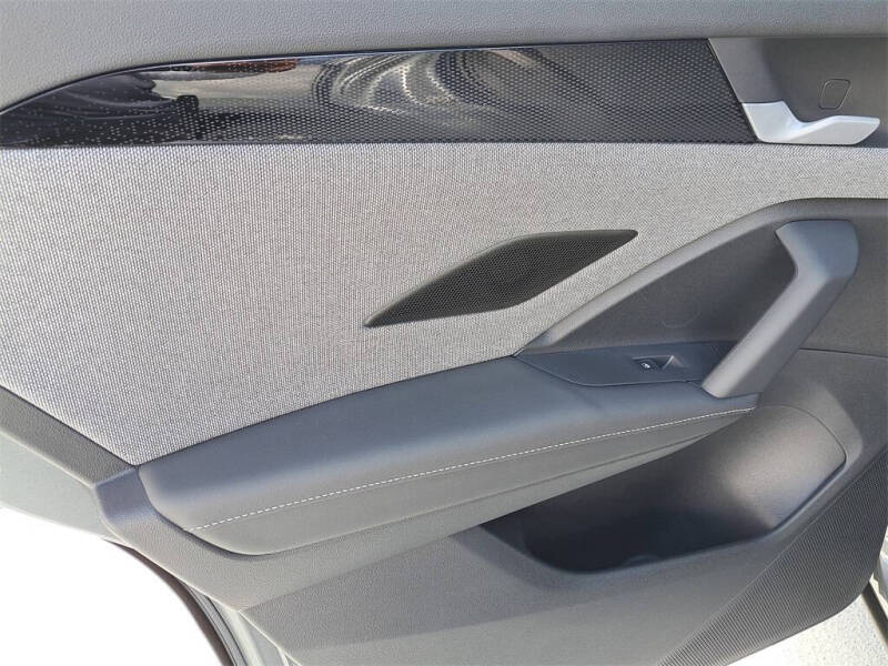 2025 Volkswagen Tiguan S