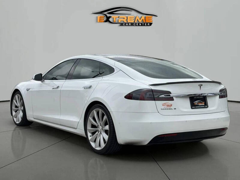 2016 Tesla Model S 90D