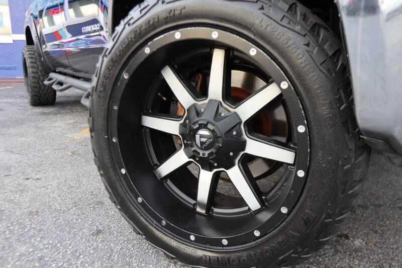 2015 Toyota Tundra SR5