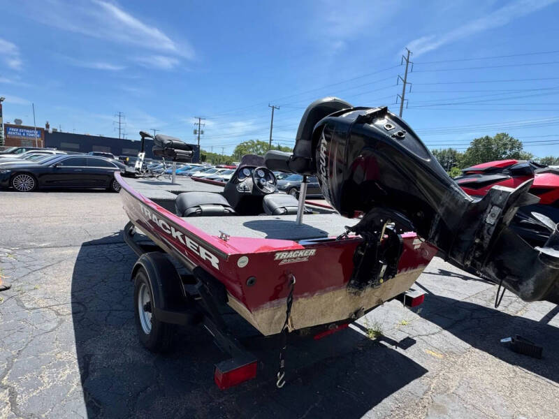 2019 Tracker Pro 170