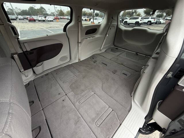 2021 Chrysler Pacifica Touring