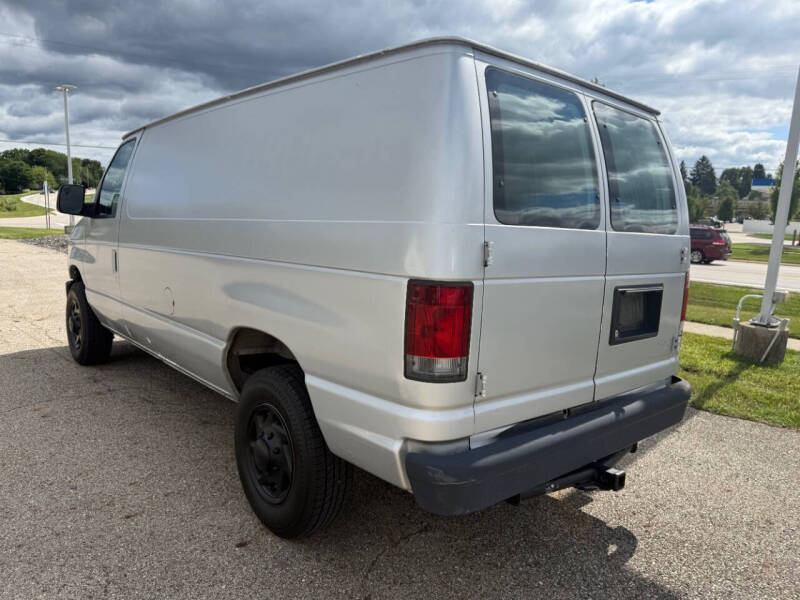 2011 Ford E-Series E-250