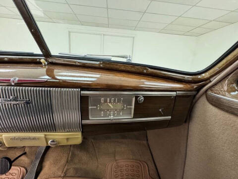 1940 Oldsmobile Custom Cruiser