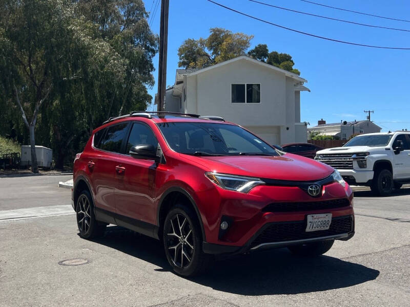 2017 Toyota RAV4 SE
