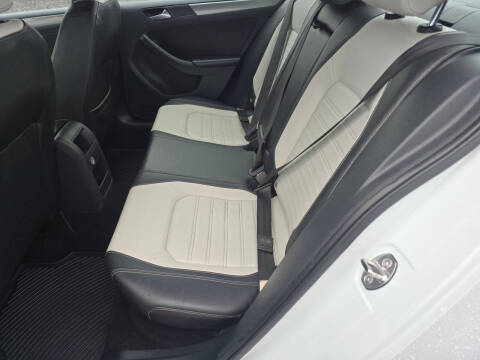 2016 Volkswagen Jetta 1.8T Sport