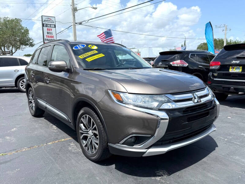 2016 Mitsubishi Outlander SEL