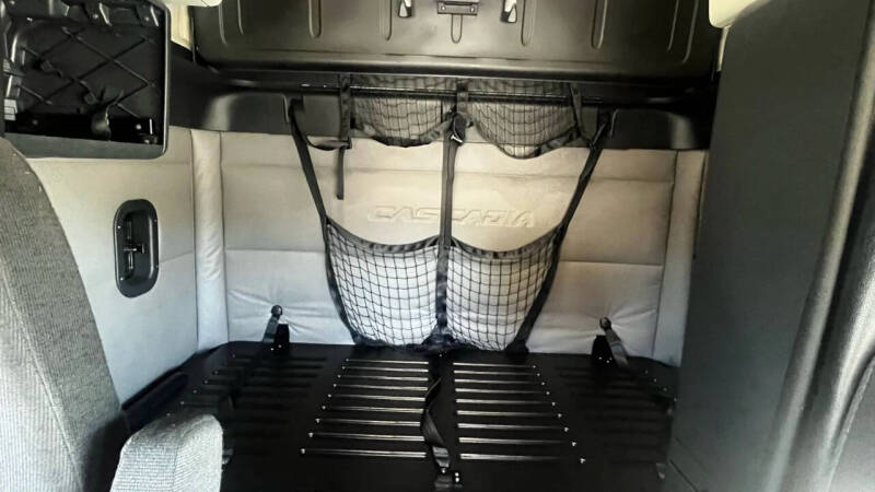 2020 Freightliner Cascadia