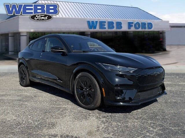 2025 Ford Mustang Mach-E GT