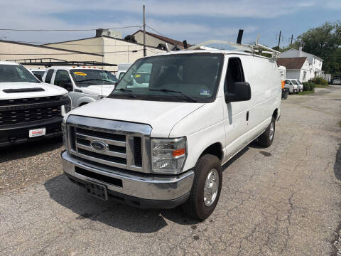 2013 Ford E-Series E-250