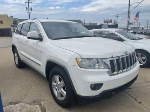 2011 Jeep Grand Cherokee for sale at City Auto Sales in Roseville MI