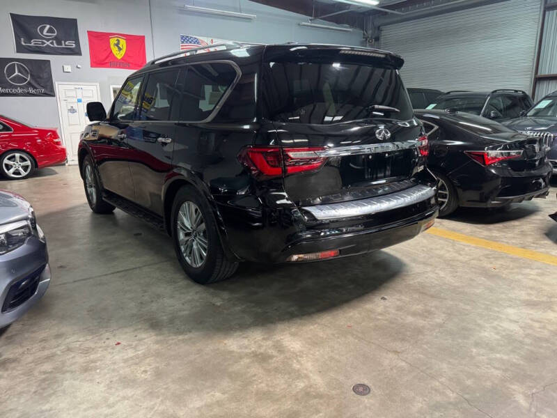 2019 Infiniti QX80 Luxe