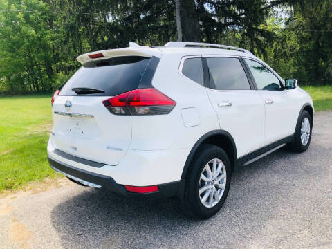 2017 Nissan Rogue SV