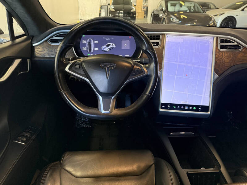 2017 Tesla Model S 75D