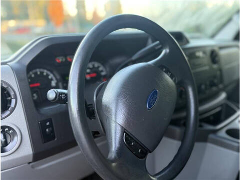 2014 Ford E-Series E-150