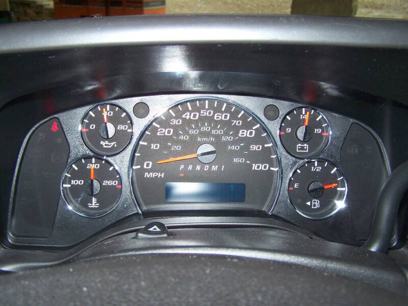 2017 Chevrolet Express LT 2500