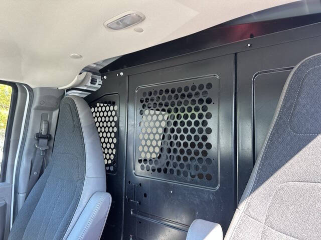 2020 GMC Savana 2500