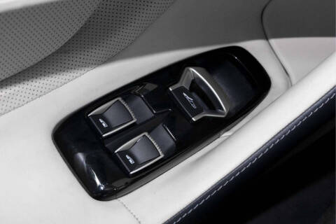 2023 McLaren GT