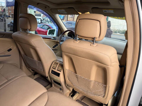 2011 Mercedes-Benz M-Class ML 350 BlueTEC