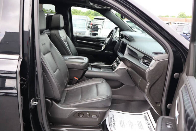 2023 GMC Yukon Denali
