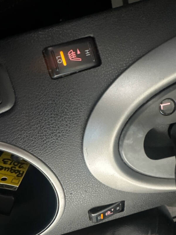 2013 Nissan Rogue SV w/SL Package