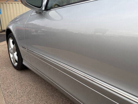 2005 Mercedes-Benz CLK CLK 320