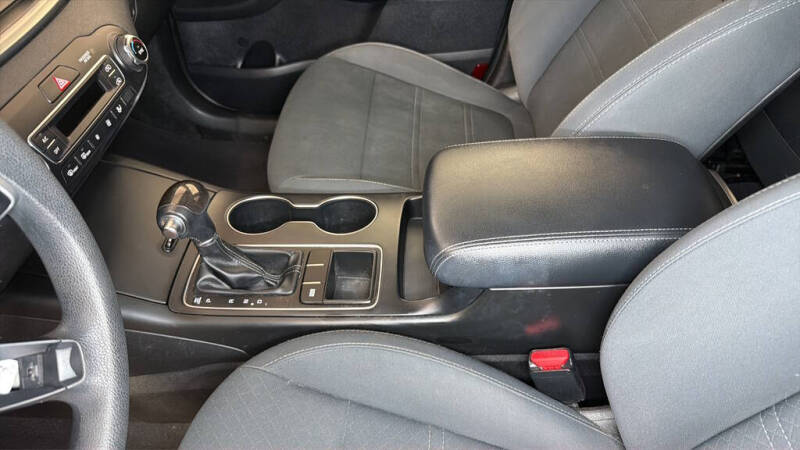 2019 Kia Sorento LX V6