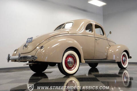 1940 Ford Deluxe
