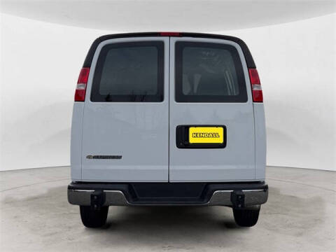 2024 Chevrolet Express 2500
