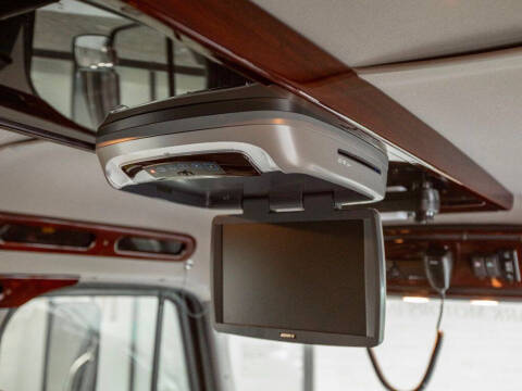 2018 Freightliner M2 106