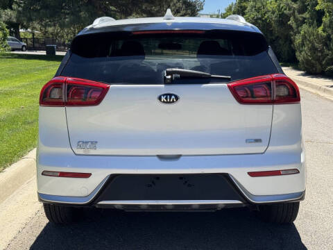2017 Kia Niro LX