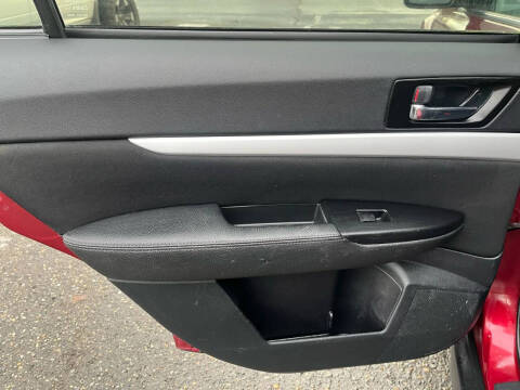 2012 Subaru Outback 2.5i Premium