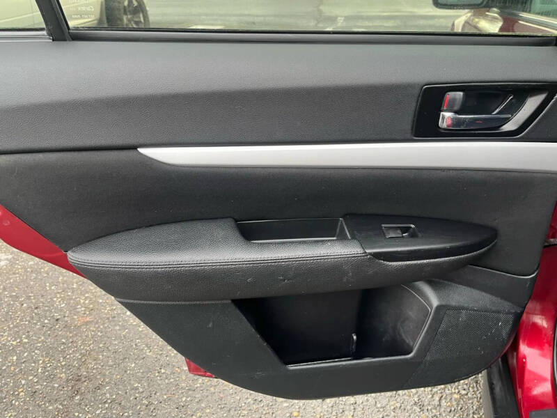 2012 Subaru Outback 2.5i Premium