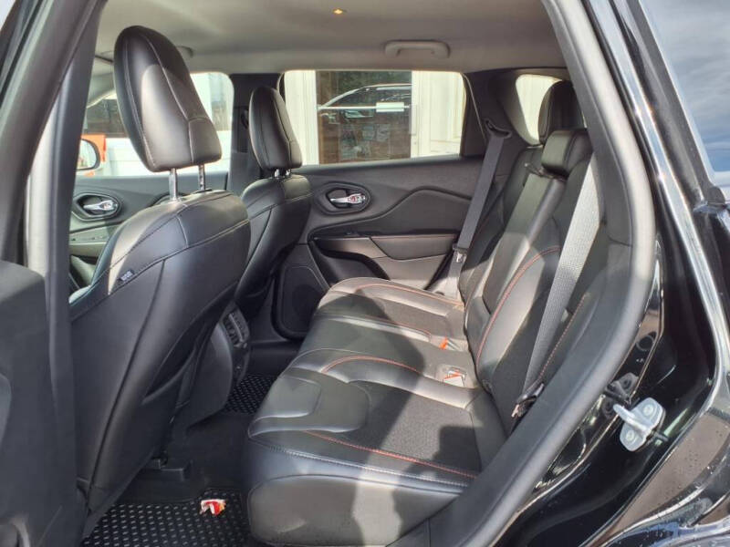 2021 Jeep Cherokee Trailhawk