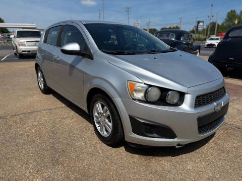 2013 Chevrolet Sonic LT Manual