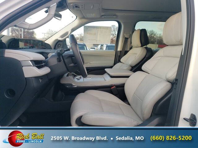 2025 Lincoln Navigator Reserve