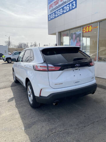 2020 Ford Edge SE