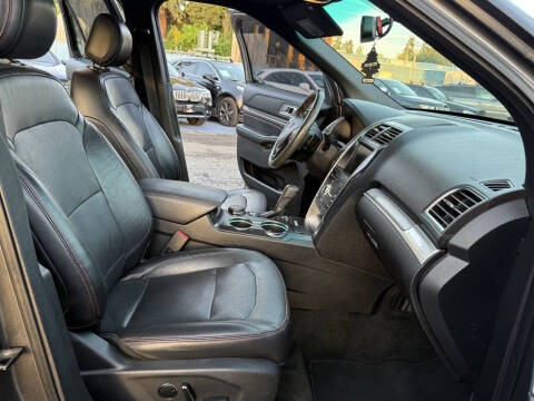 2016 Ford Explorer Sport