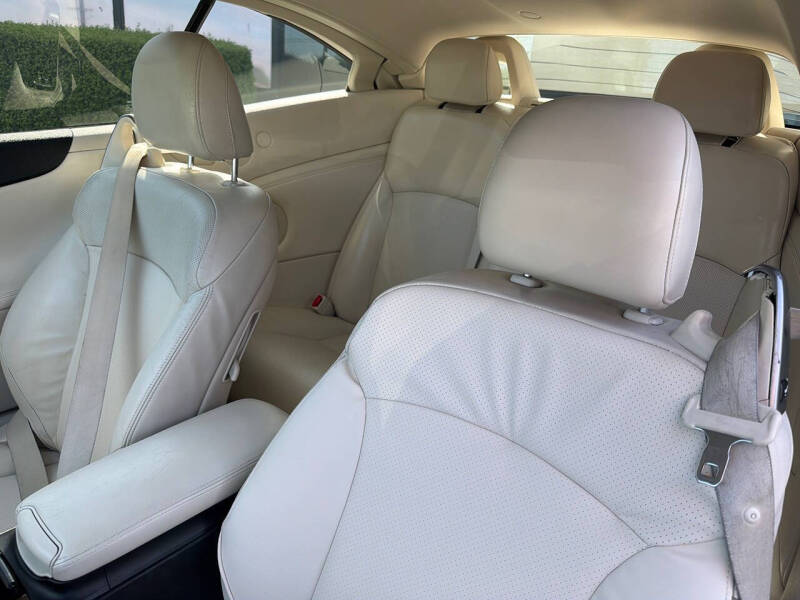 2010 Lexus IS 250C