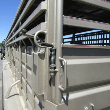 2025 GR 32FT TRAINER STOCK COMBO