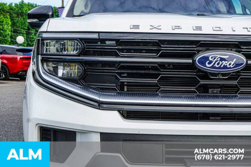 2025 Ford Expedition Platinum