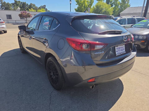 2015 Mazda MAZDA3 i Touring