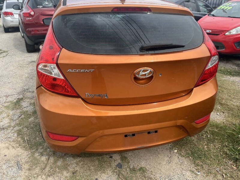 2015 Hyundai Accent GS