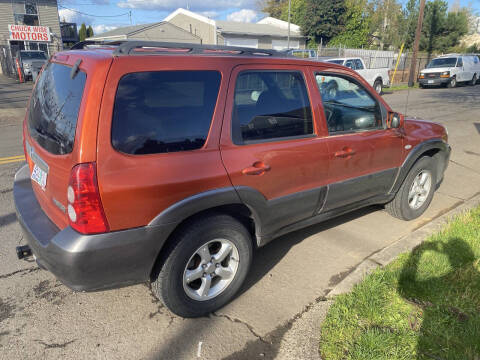 2005 Mazda Tribute s