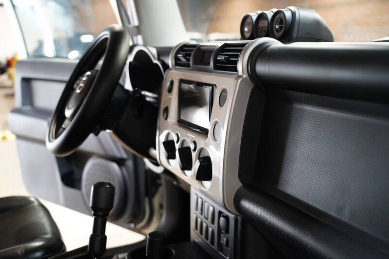 2011 Toyota FJ Cruiser